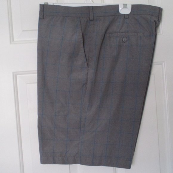 Ben Hogan Performance Mens Flat Front Gray Blue Golf Short Pant - Size 40W - Picture 1 of 4